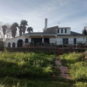 Casa o chalet independiente en venta en avenida de la Música, 14. Conil de la Fra.