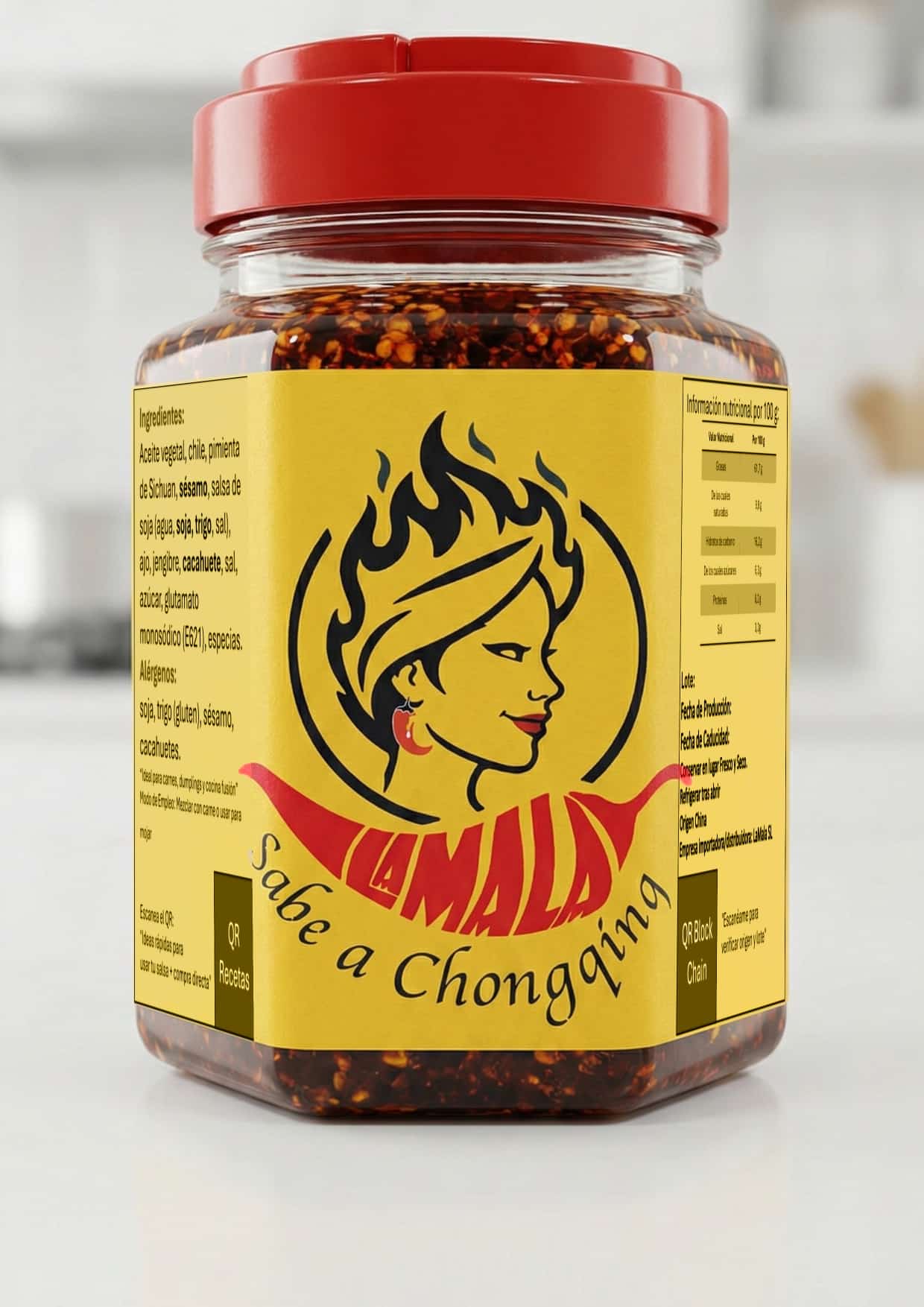 Tarro de salsa LaMALA de Chongqing, picante medio, con etiqueta roja y negra y textura de aceite con chiles y especias.